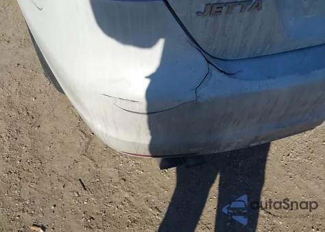 2014 Volkswagen Jetta 1.8T Sel z USA, uszkodzony, nr VIN 3VWL07AJ0EM409999